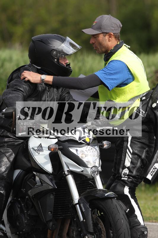 Archiv-2025/10 23.04.2025 Cornu Master School ADR/rot-rouge/29